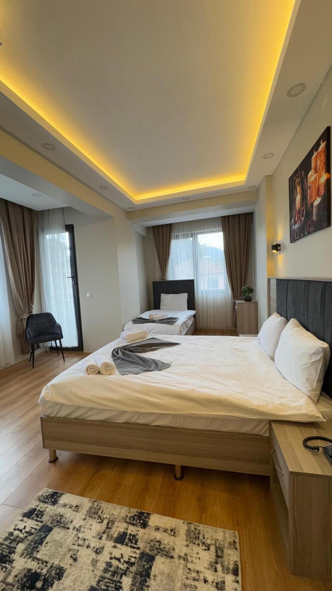 Lions Boutique Hotel Altinova  Exterior photo
